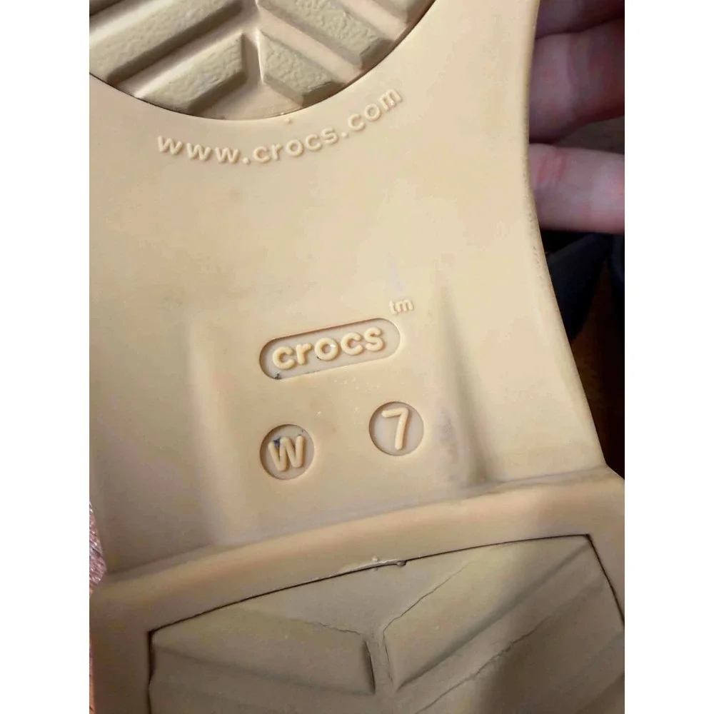 Crocs Tulum Toe Post Sandal Womens 7 Black Tan Strappy Buckle 206108-060